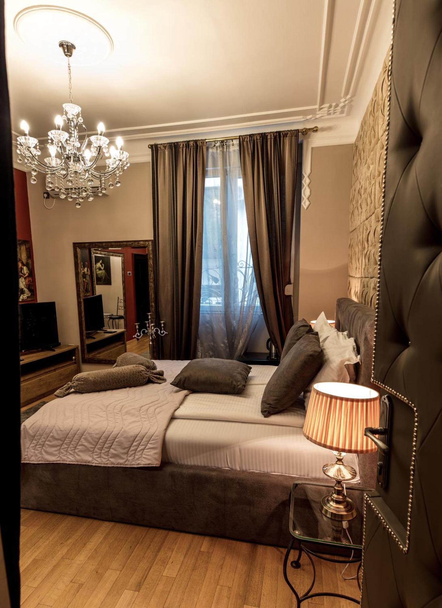 Ben Akiba Luxury Suites بلغراد الغرفة الصورة